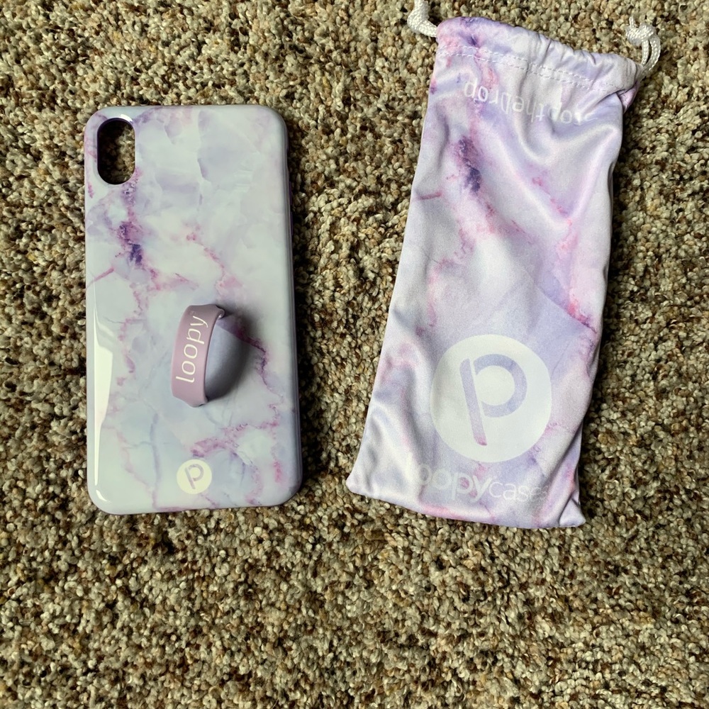 Loopy phone case